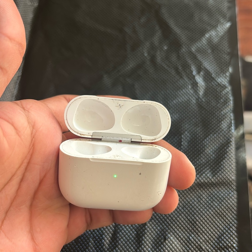 AirPod Charging Case